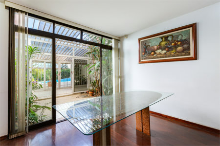Casa à venda com 6 quartos, sendo 4 suítes, em Butantã, São Paulo, SP