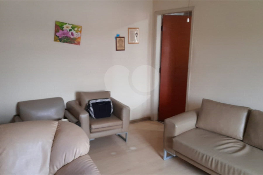 Sobrado à venda com 2 quartos em Tremembé, São Paulo, SP