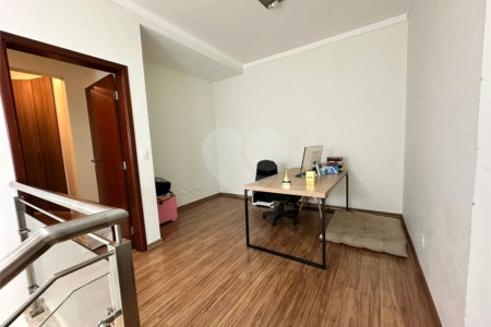Casa à venda com 3 quartos, sendo 1 suíte, no condomínio Ibiti Royal Park, Sorocaba - SP