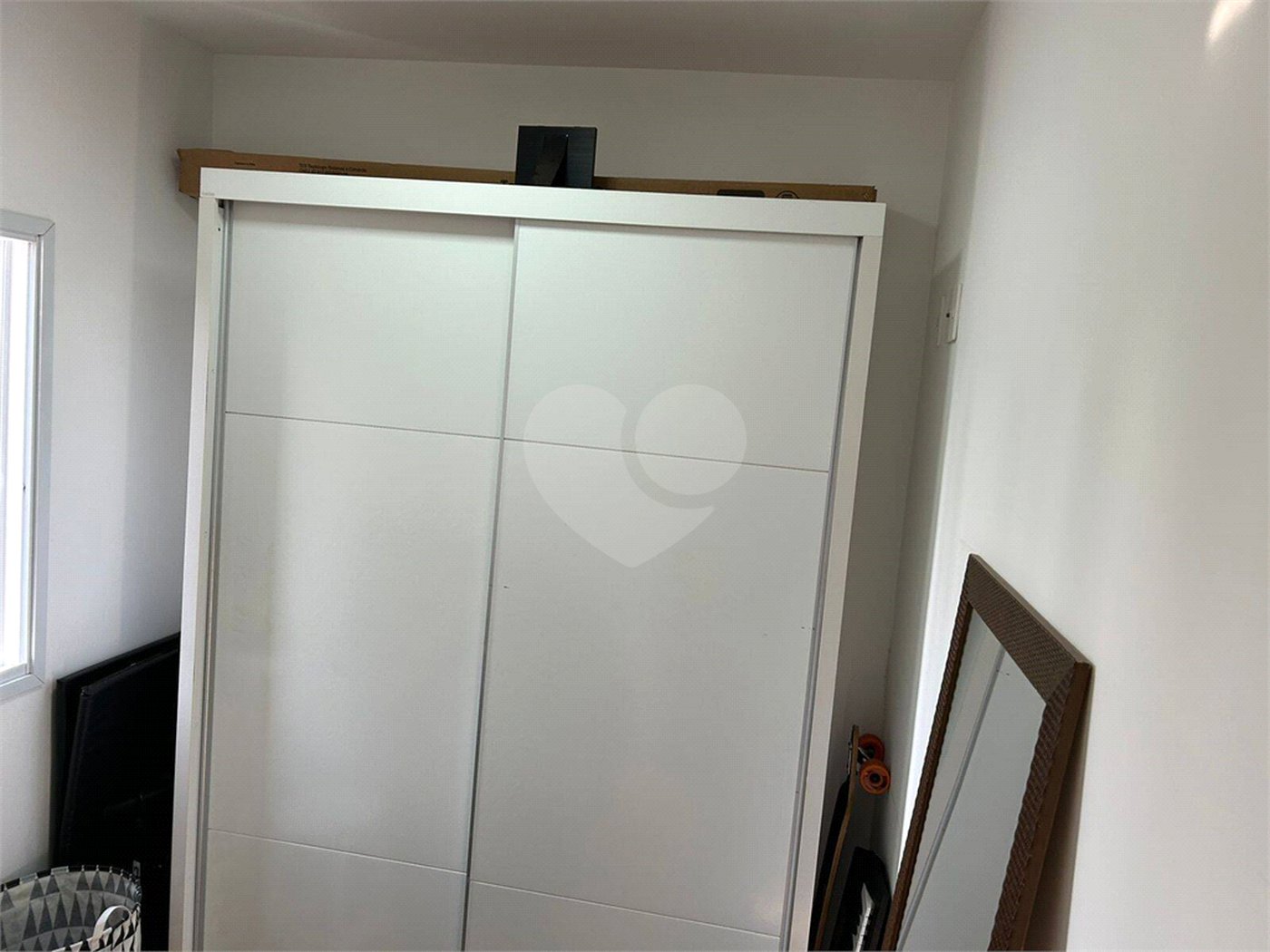 Apartamento à venda com 4 quartos, sendo 1 suíte,  em Jardim Armênia, Mogi das Cruzes, SP
