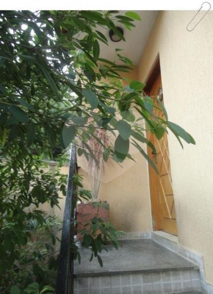 Casa à venda com 3 quartos, sendo 1 suíte,  em Parque Monte Alegre, Taboão da Serra, SP