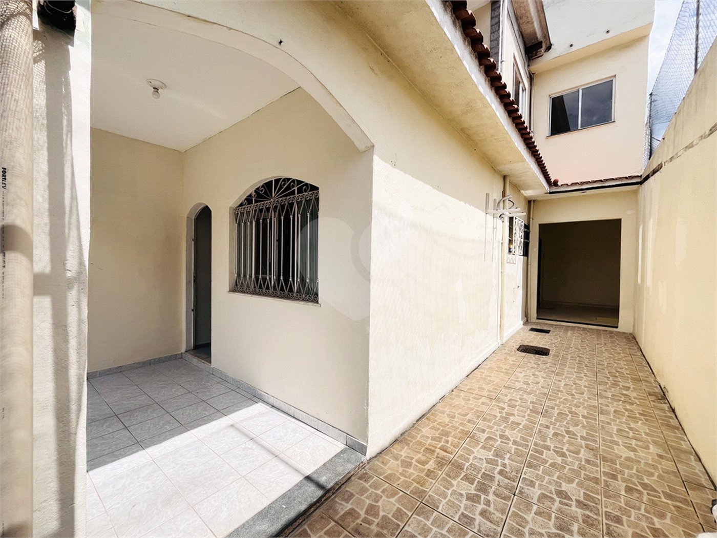 Casa à venda com 3 quartos em Campo Grande, Rio de Janeiro, RJ
