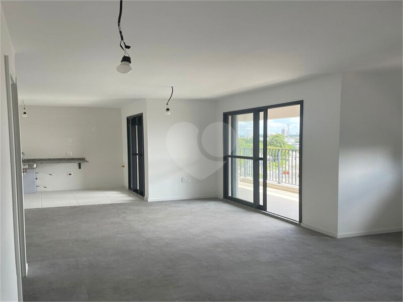 Apartamento à venda com 2 quartos, sendo 1 suíte,  em Vila Anastácio, São Paulo, SP