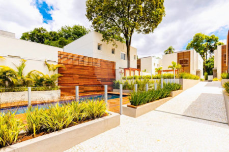 Casa à venda com 4 suítes no condomínio Hípica Garden, São Paulo - SP