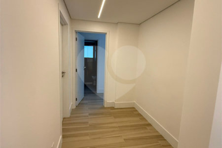 Apartamento para alugar com 4 suítes em Jardim Morumbi, São Paulo, SP