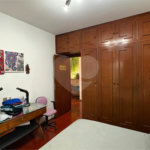 Casa à venda com 5 quartos, sendo 2 suítes,  no condomínio Village D'avignon, Sorocaba - SP