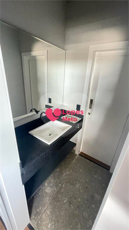 Casa à venda com 4 suítes no condomínio Colinas do Paratehy (norte), São José dos Campos - SP