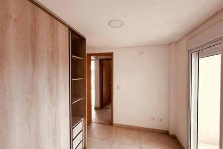 Apartamento com Varanda Gourmet em Condomínio Clube na Enseada – 2 Dormitórios
