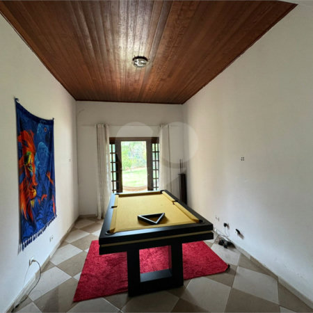 Casa à venda com 3 quartos, sendo 1 suíte, no condomínio Haras São Luiz, Salto - SP