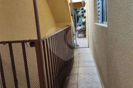 Terreno à venda com 4 quartos, sendo 2 suítes, no condomínio Conjunto Residencial Rigui, São José dos Campos - SP