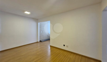Apartamento à venda com 3 quartos, sendo 1 suíte,  em Santana, São Paulo, SP