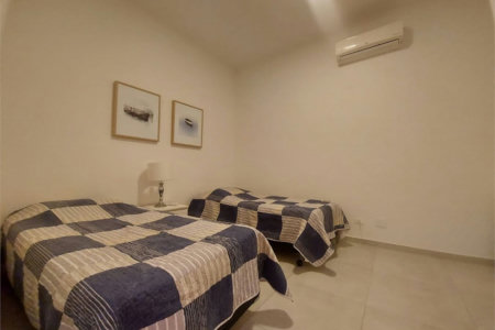 Apartamento com 4 dormitórios à venda, 120 m² por R$ 700.000,00 - Pitangueiras - Guarujá/SP
