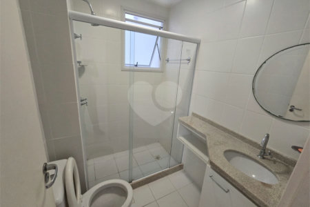 Apartamento para alugar com 2 quartos, sendo 1 suíte, em Parque Riviera, Cabo Frio, RJ