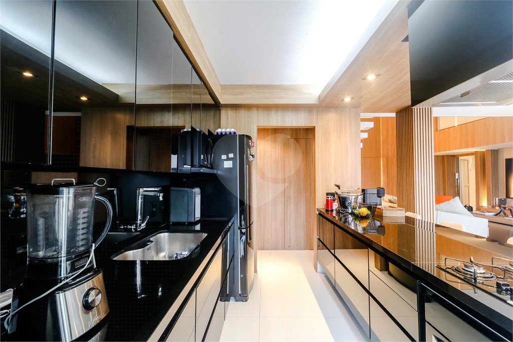 Apartamento à venda com 3 suítes em Cidade Monções, São Paulo, SP
