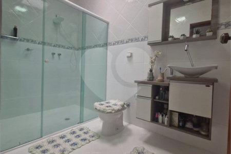 Casa à venda com 4 quartos, sendo 1 suíte, em Jardim Planalto, Salto, SP
