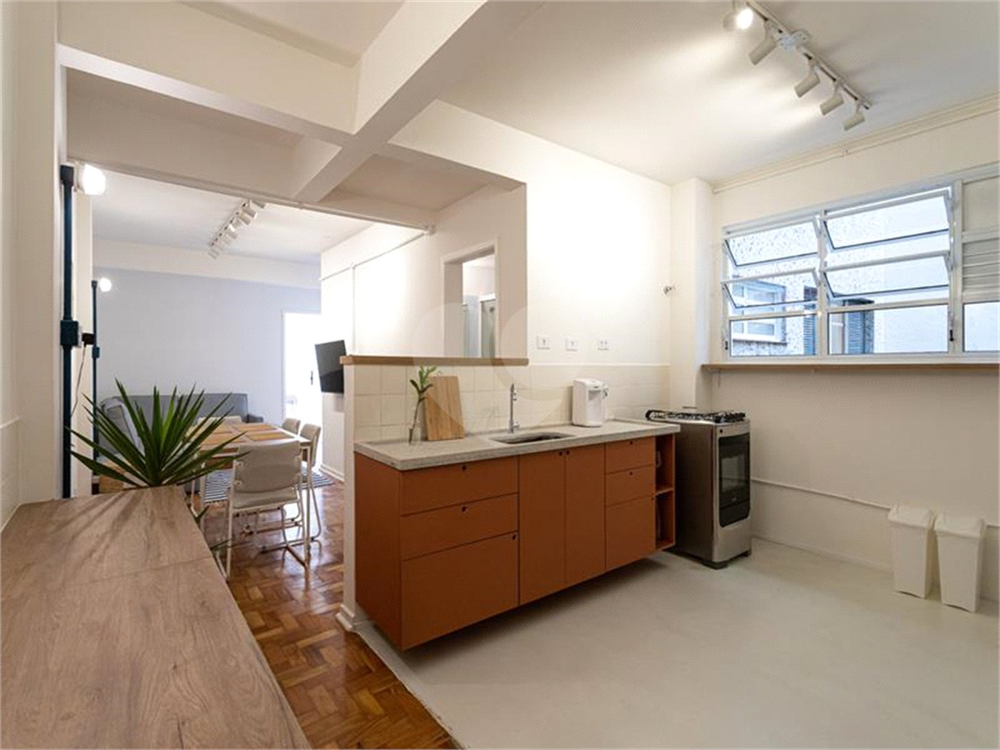 Apartamento à venda com 5 quartos, sendo 1 suíte,  em Pinheiros, São Paulo, SP