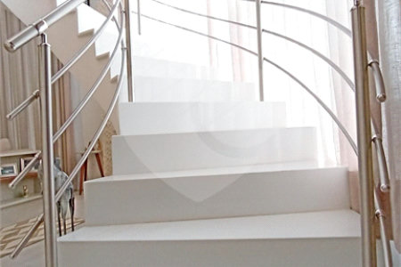 Casa à venda com 3 suítes no condomínio Vila do Sol, Valinhos - SP