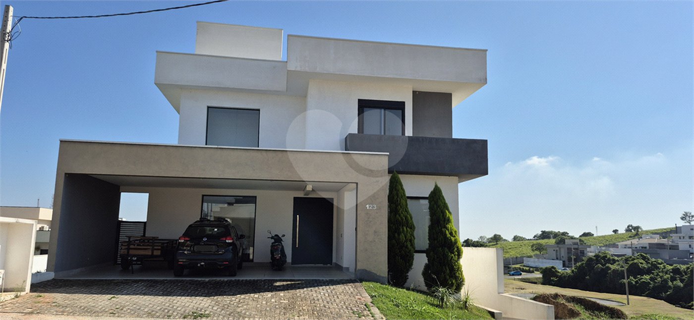 Casa à venda com 3 suítes no condomínio Residencialsaint Paul, Itu - SP