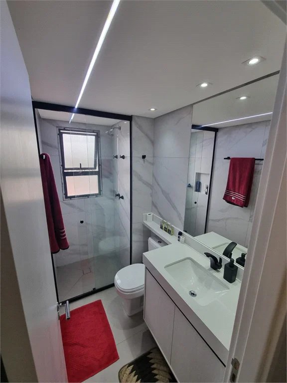 Apartamento à venda com 3 quartos, sendo 1 suíte, em Ferreira, São Paulo, SP