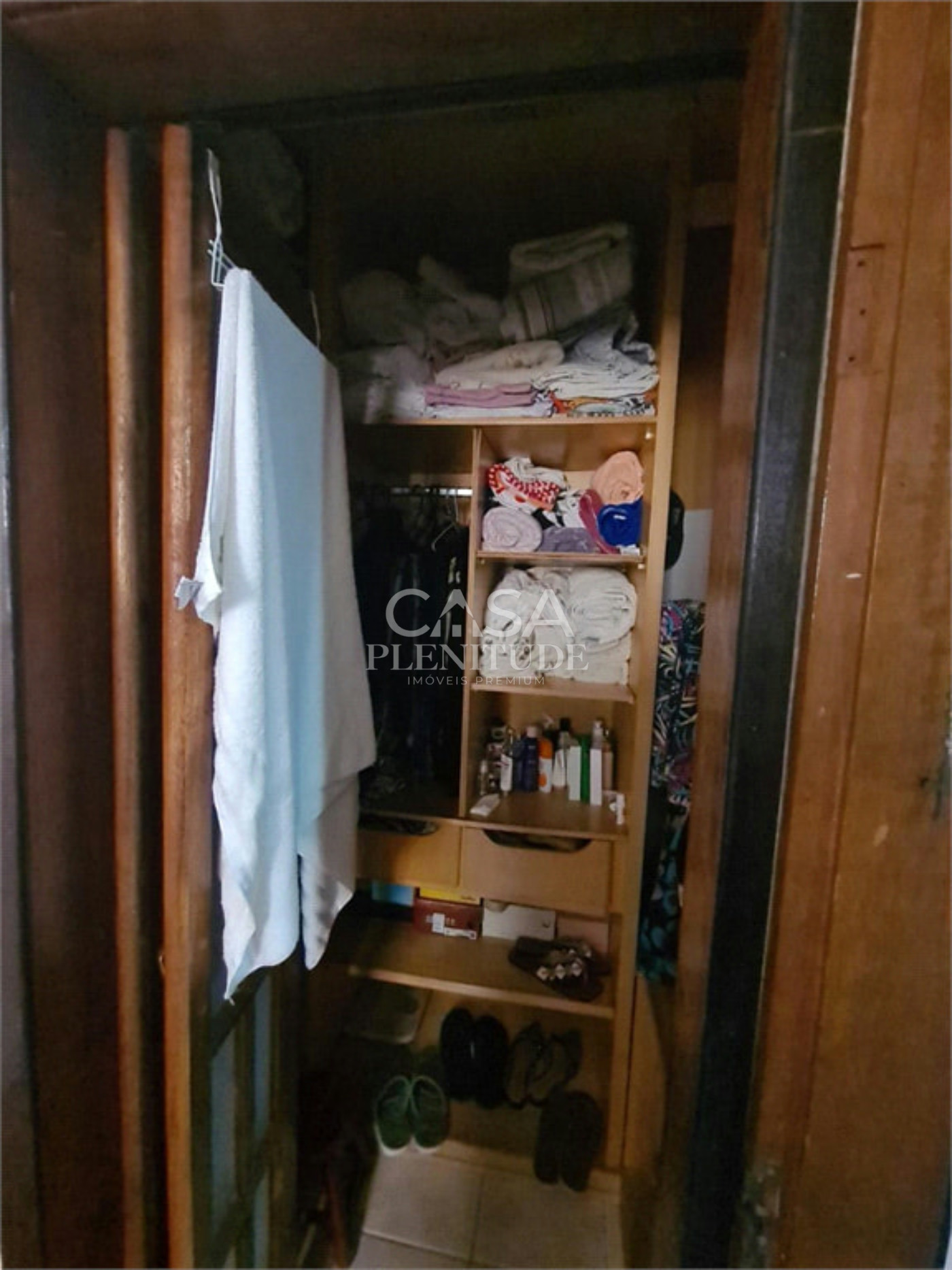 Casa em condomínio à venda com 3 quartos, sendo 1 suíte, em Granja Olga I, Sorocaba, SP