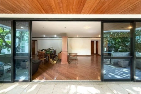 Apartamento à venda com 4 quartos, sendo 2 suítes, em Leblon, Rio de Janeiro, RJ