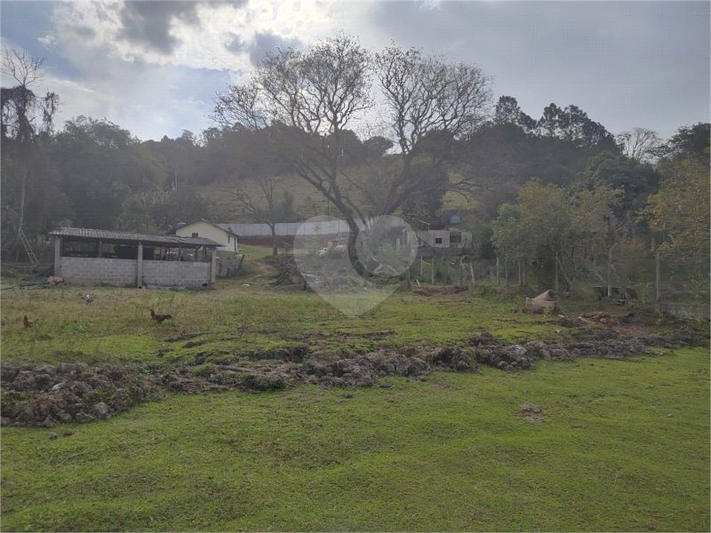 Sítio à venda com 3 quartos, sendo 2 suítes,  em Cachoeira, Atibaia, SP