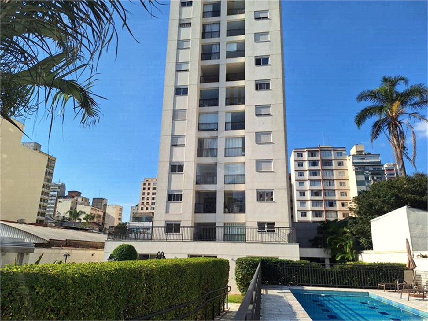 Cobertura à venda com 2 quartos, sendo 1 suíte, em Pinheiros, São Paulo, SP