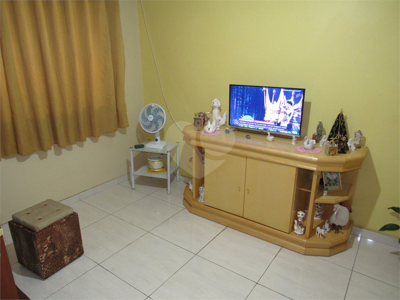 Sobrado à venda com 1 quarto, sendo 2 suítes, em Jardim das Oliveiras, São Paulo, SP