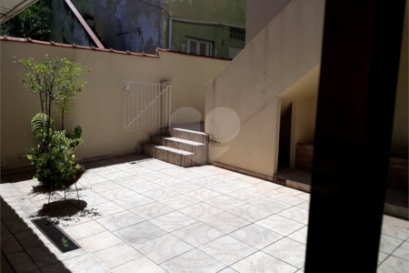 Sobrado à venda com 3 quartos, sendo 1 suíte, em Campo Belo, São Paulo, SP