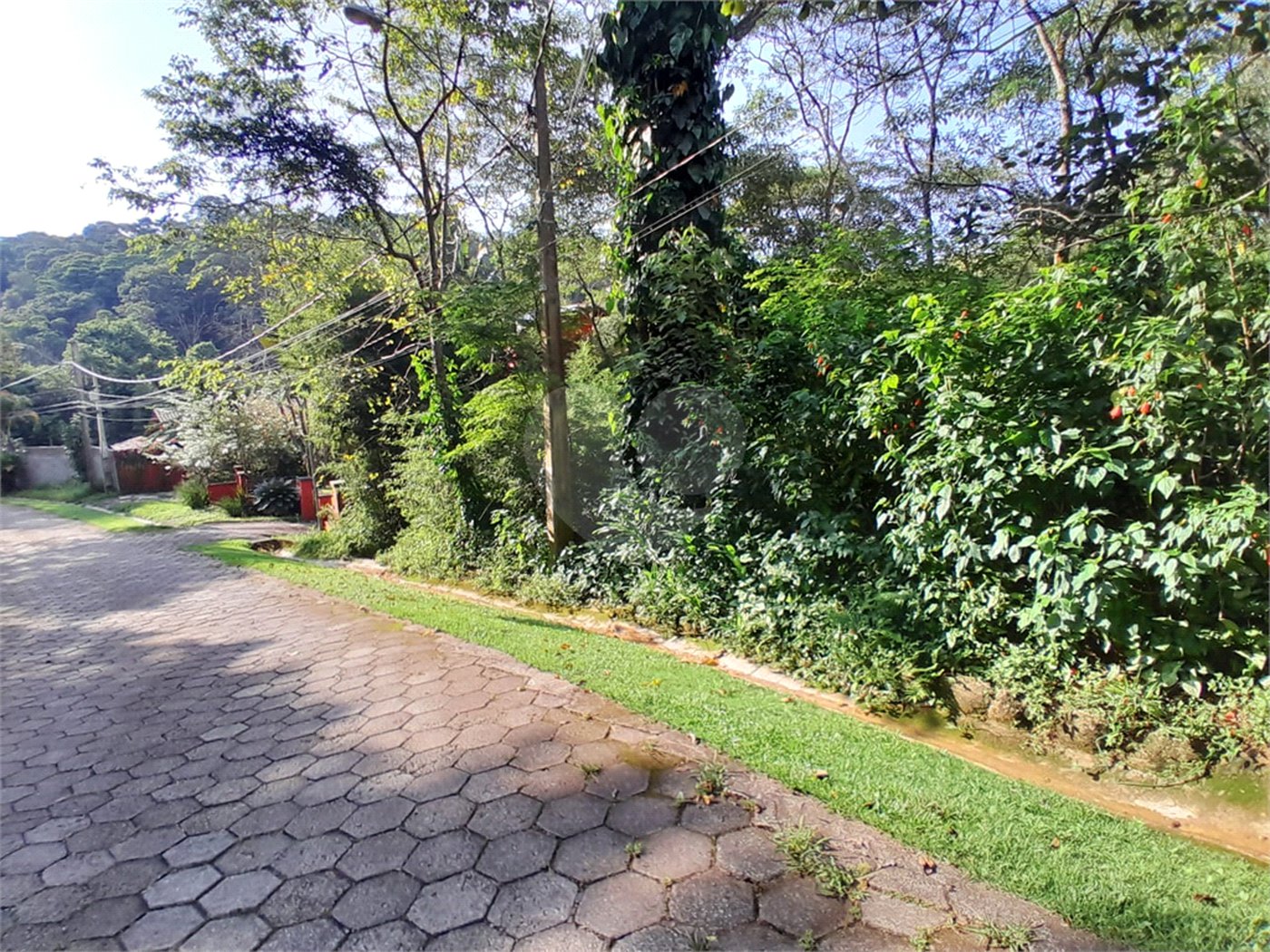 Terreno à venda no condomínio Parque Itatiaia, Mairiporã - SP