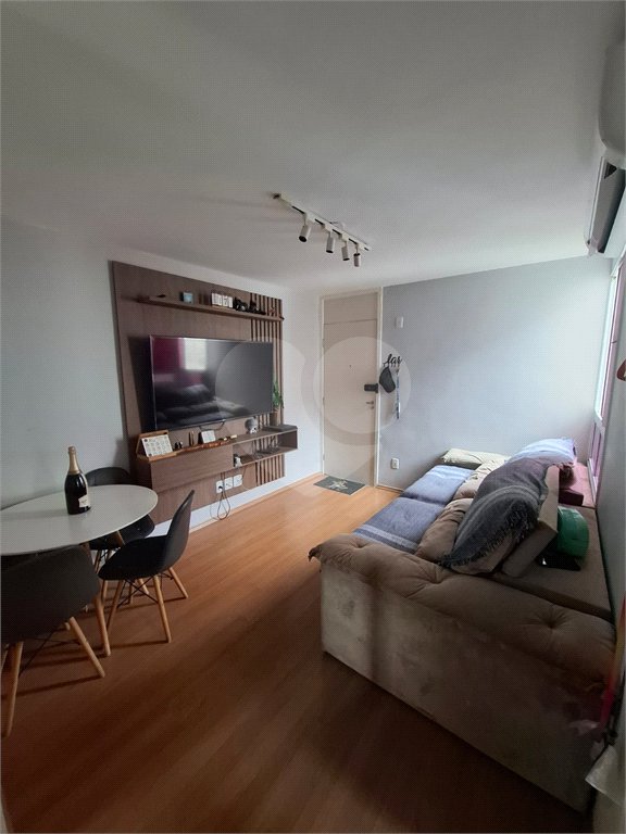 Apartamento à venda com 2 quartos em Santa Cruz, Rio de Janeiro, RJ