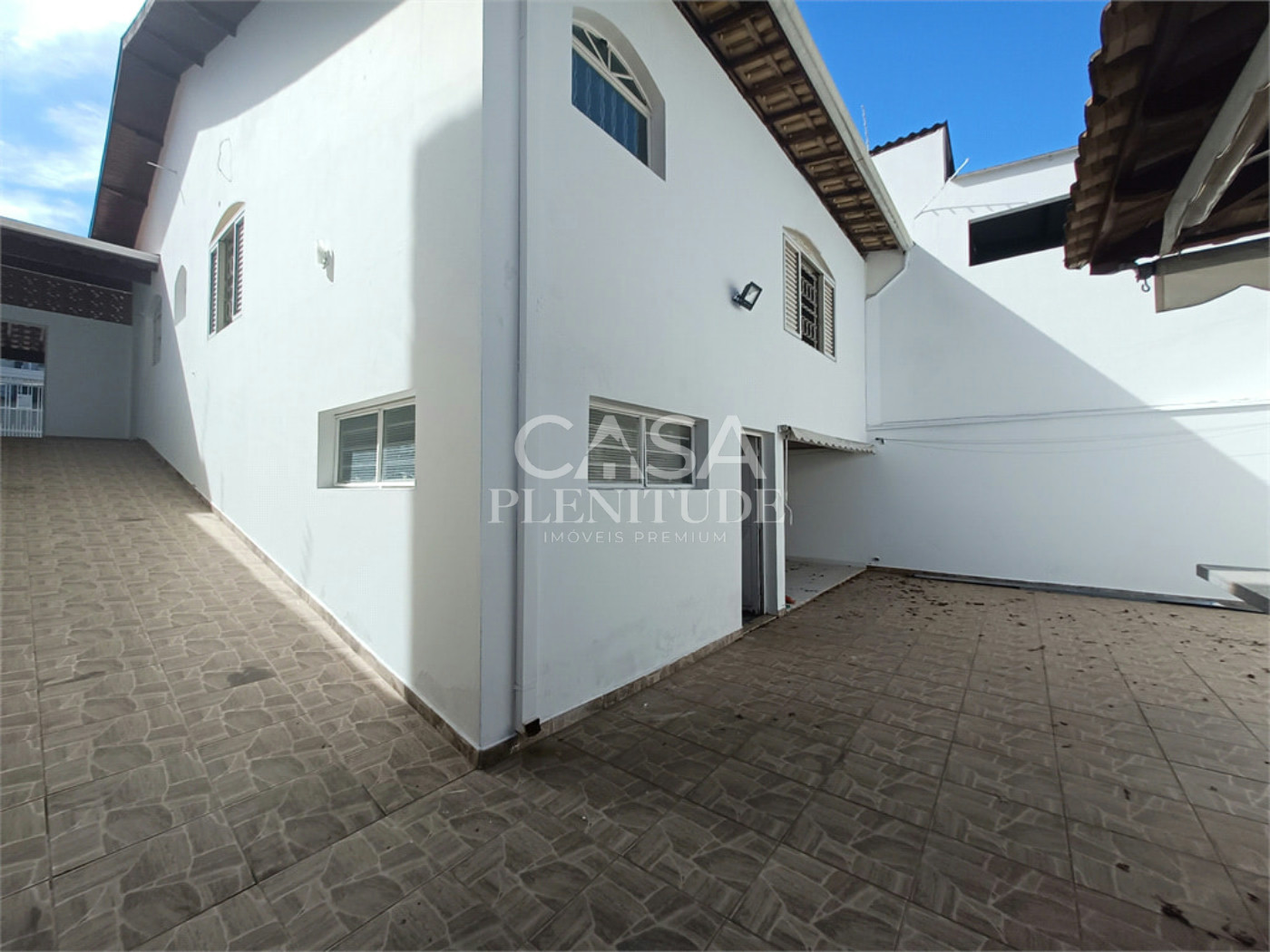 Casa à venda com 3 quartos, sendo 1 suíte, em Jardim Carolina, Sorocaba, SP