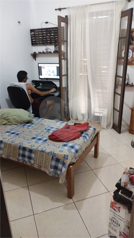 Sobrado à venda com 5 quartos, sendo 1 suíte, em Parada Inglesa, São Paulo, SP
