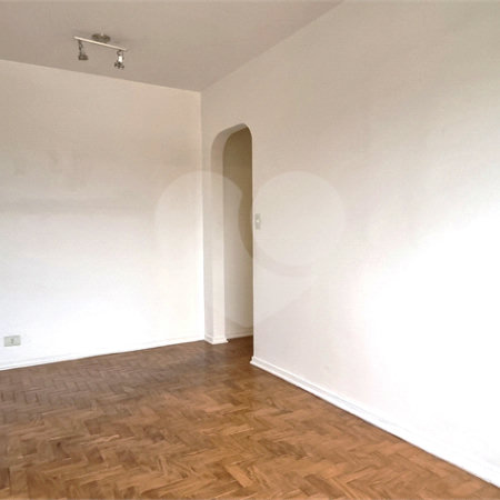 Apartamento à venda com 1 suíte em Vila Alexandria, São Paulo, SP