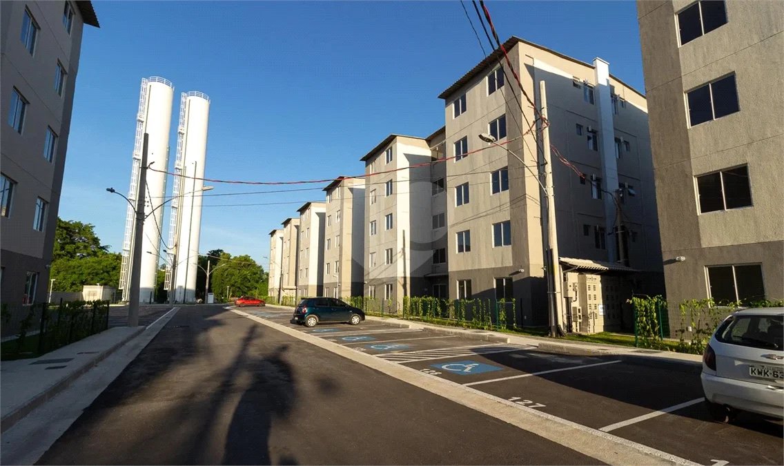 Apartamento para alugar com 2 quartos, sendo 1 suíte, em Campo Grande, Rio de Janeiro, RJ
