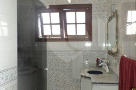 Sobrado à venda com 3 quartos, sendo 1 suíte, em Campo Belo, São Paulo, SP
