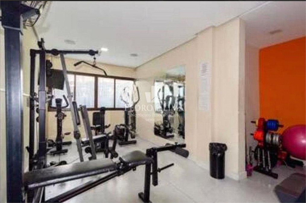 Apartamento à venda com 3 quartos, sendo 1 suíte,  em Vila Regente Feijó, São Paulo, SP