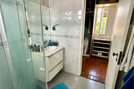 Casa de Alto Padrão à Venda no Parque dos Pássaros – 350 m²