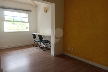 Casa à venda ou para alugar com 6 quartos, sendo 4 suítes, em Jardim Itaperi, Atibaia, SP