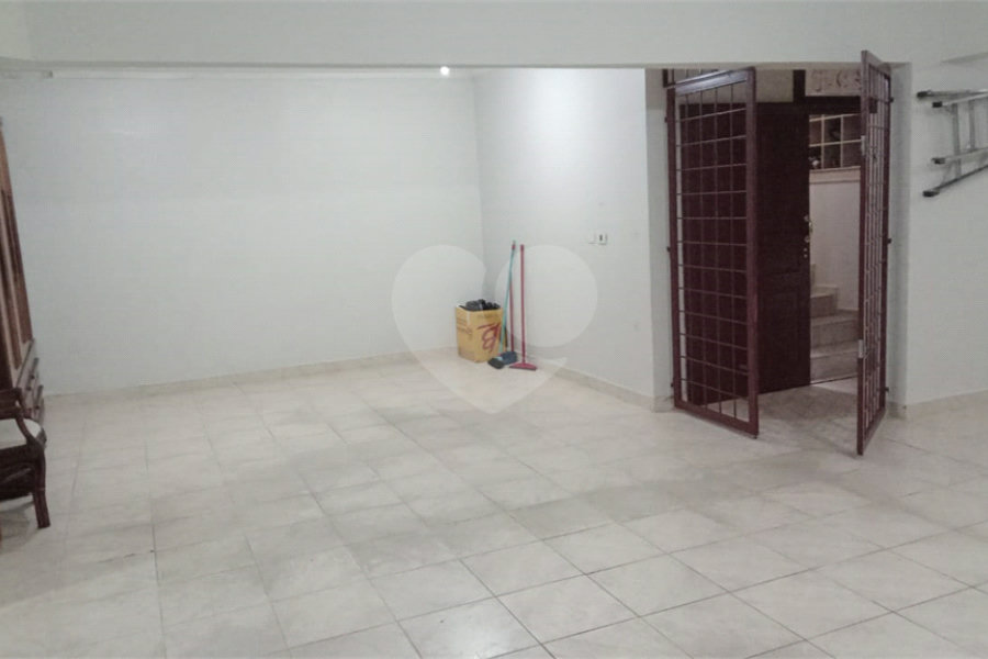 Sobrado à venda com 4 quartos, sendo 3 suítes,  em Horto Florestal, São Paulo, SP