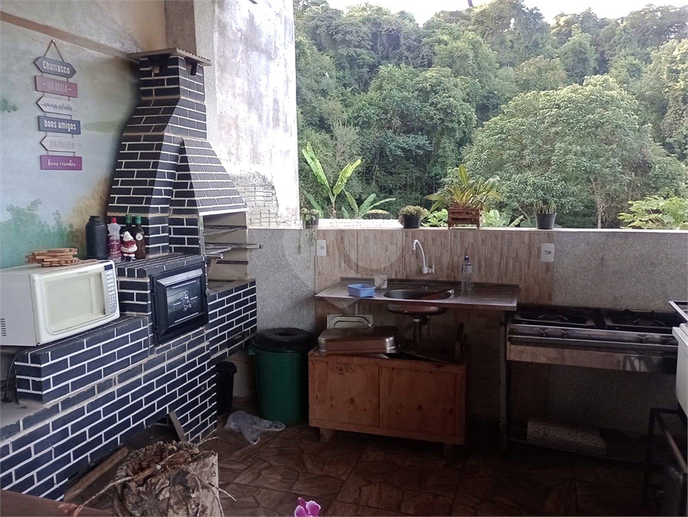Chácara à venda com 5 quartos, sendo 1 suíte, em Jardim Marabá, Itapetininga, SP