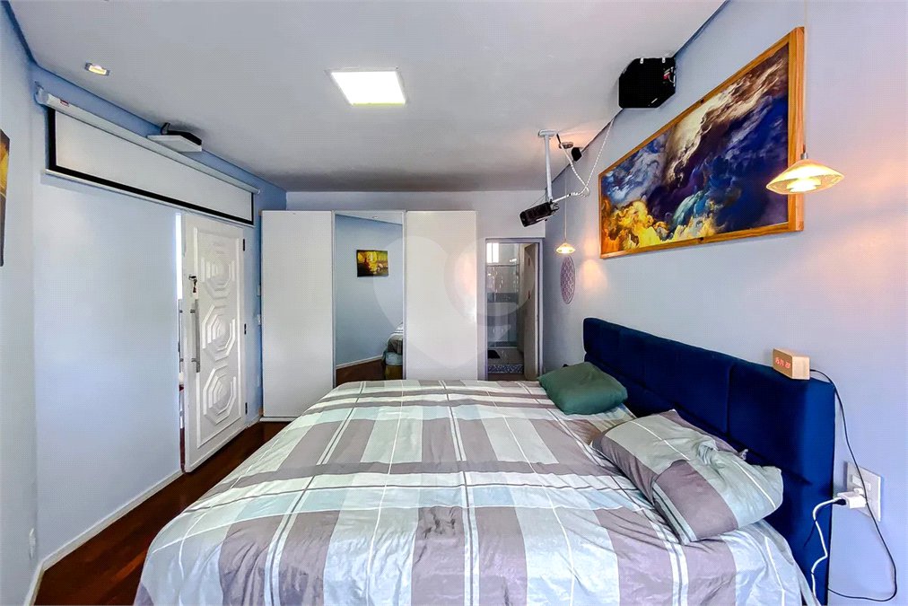 Sobrado à venda com 3 quartos, sendo 2 suítes, em Aclimação, São Paulo, SP
