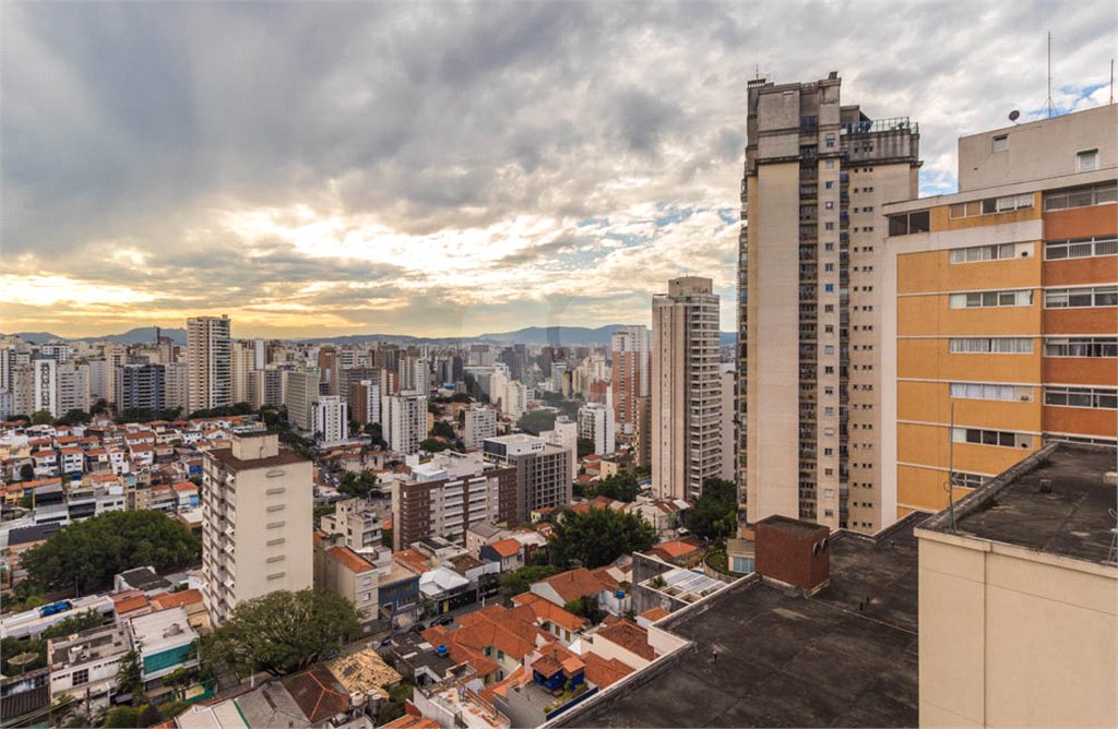 Cobertura à venda com 4 quartos, sendo 1 suíte, em Perdizes, São Paulo, SP