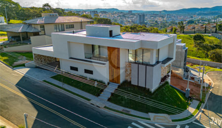 Casa à venda com 4 suítes no condomínio Reserva São Nicolau, Atibaia - SP