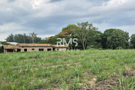 SÍTIO À VENDA EM ELIAS FAUSTO 21.900 m² - ÓTIMA TOPOGRAFIA E EXCELENTE LOCALIZAÇÃO