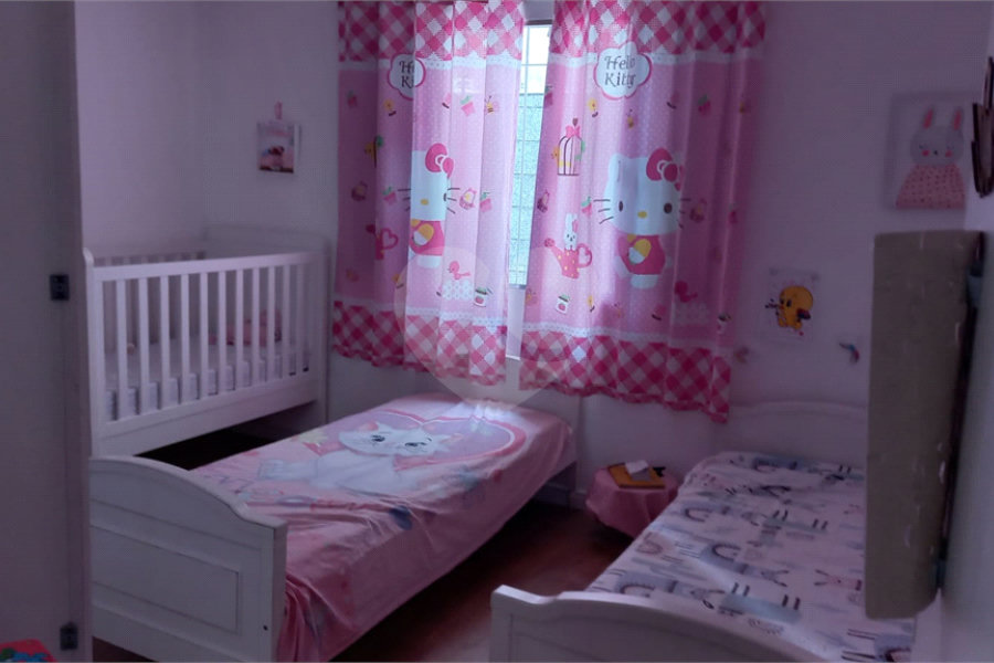 Sobrado à venda com 2 quartos, sendo 1 suíte, em Tremembé, São Paulo, SP