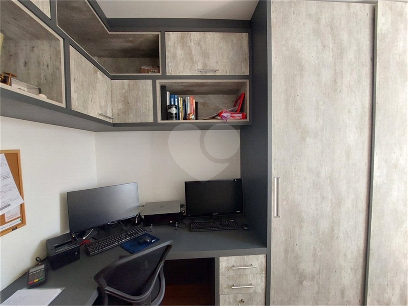 Apartamento à venda com 3 quartos, sendo 1 suíte, em Além Ponte, Sorocaba, SP