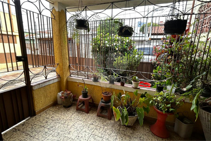 Casa Térrea à venda com 5 quartos em Imirim, São Paulo, SP