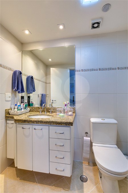 Apartamento à venda com 3 suítes em Alto da Boa Vista, São Paulo, SP