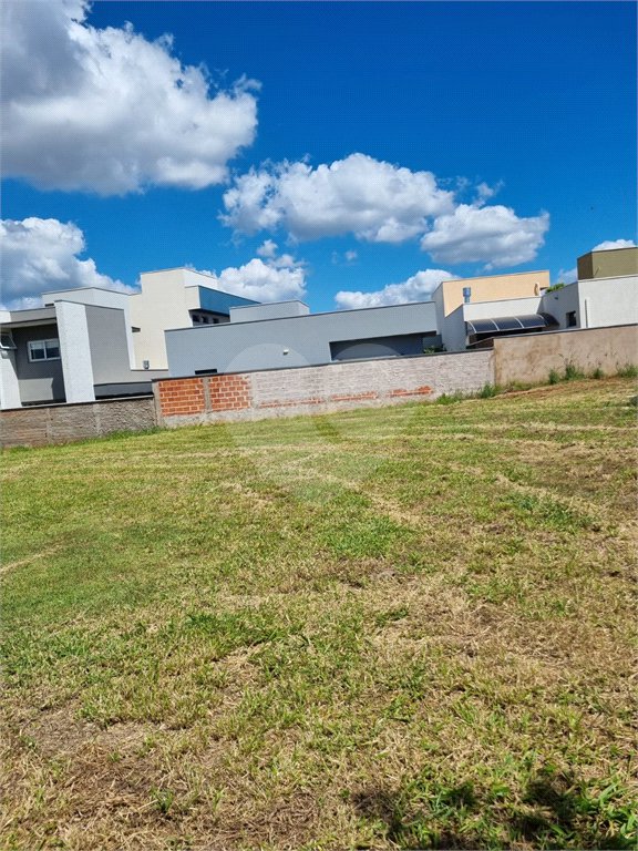 Terreno à venda em Residencial Village Damha III, Araraquara, SP